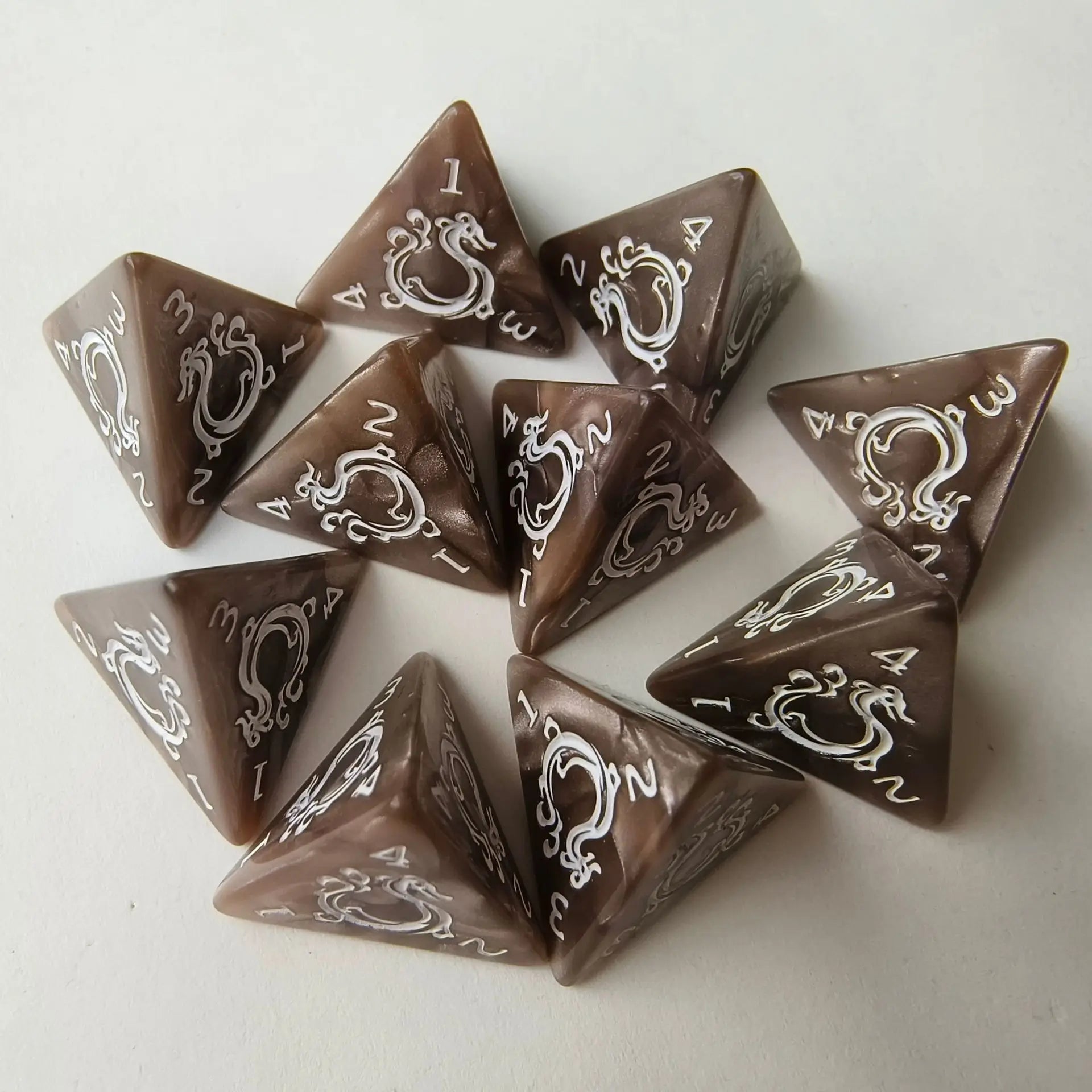 10pcs/set Fashion Dragon Pattern Number Dice Kit Red Green Blue Gold Silver D8/D4 RPG DND Board Game Entertainment DND Dice Set