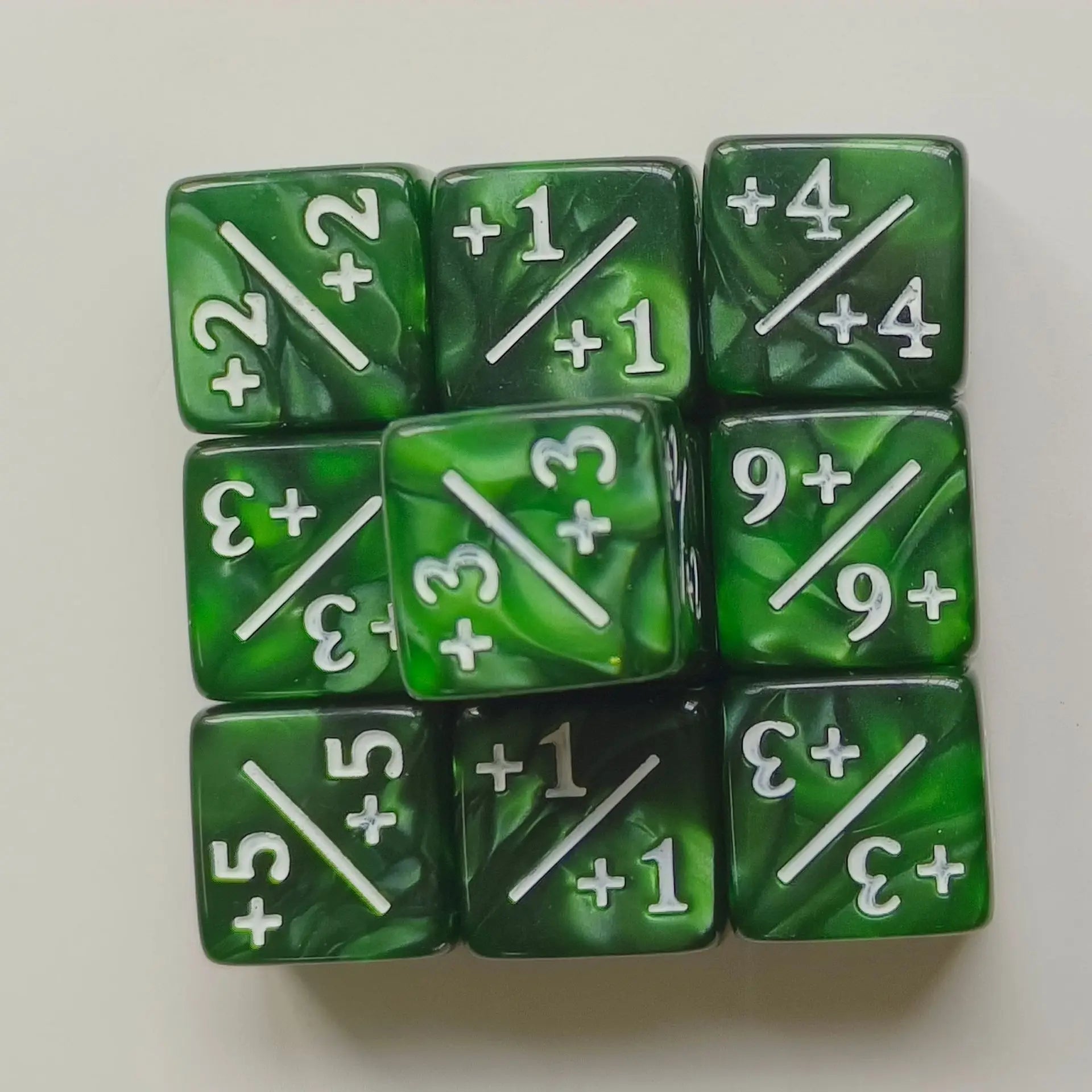 10pcs/set 16mm Three Color Addition Subtraction Positive Negative Symbol Dice Set Dnd D6 Digital Dice for Board Game Wanzhi Card