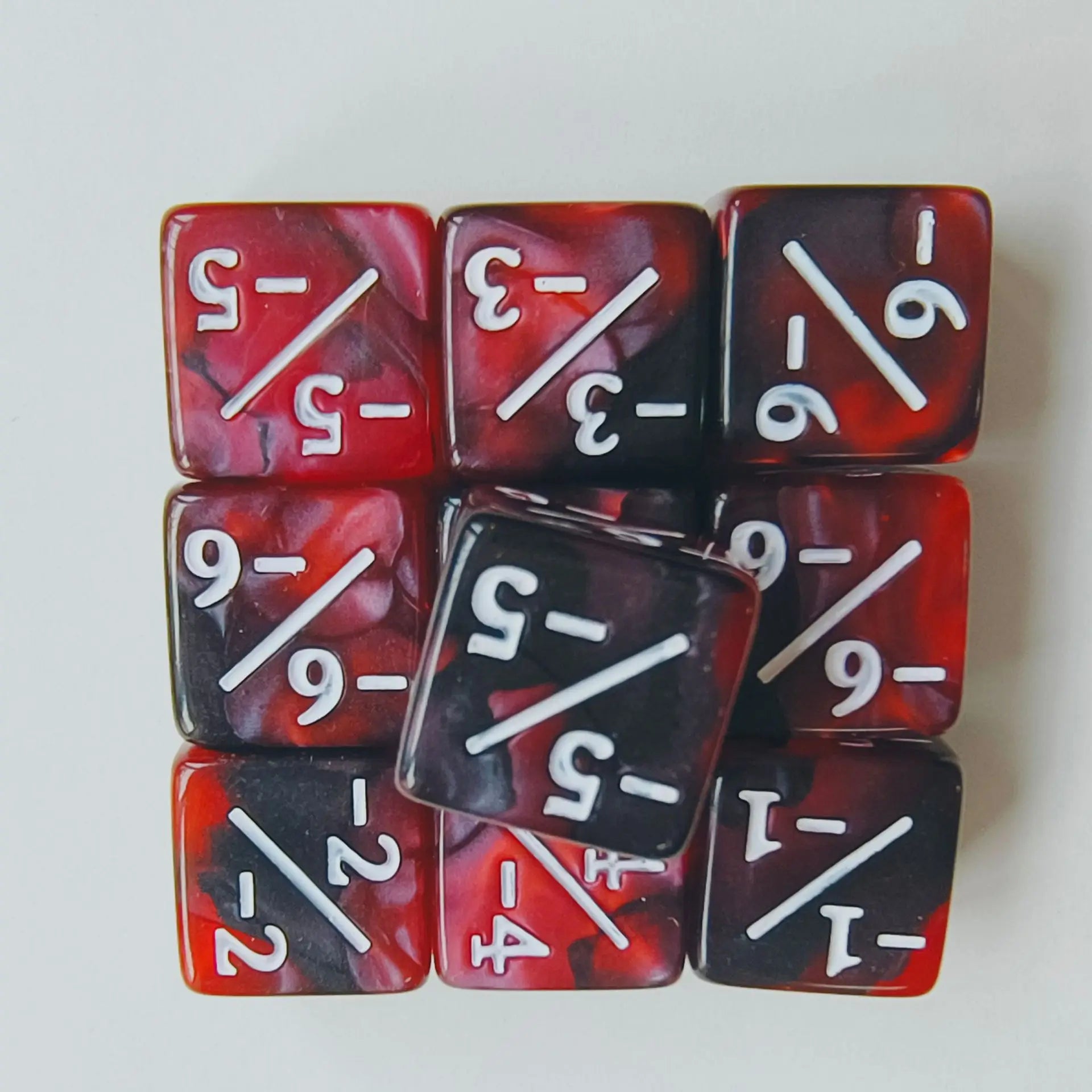10pcs/set 16mm Three Color Addition Subtraction Positive Negative Symbol Dice Set Dnd D6 Digital Dice for Board Game Wanzhi Card