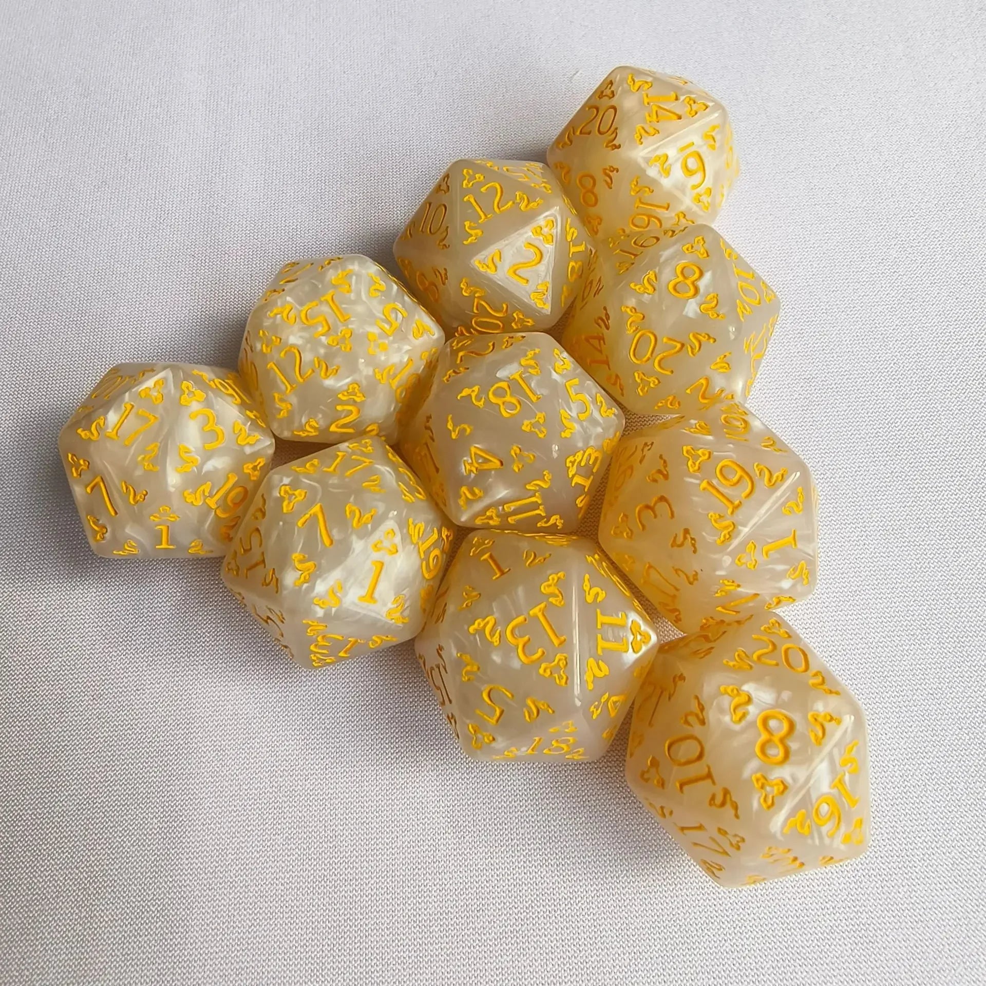 10pcs of  Dragon Pattern Polyhedral Dice Set D20 Number Dice for DND TRPG RPG D20 D12 D10 D8 D6 D4 Table Board Game Dnd Dice Set